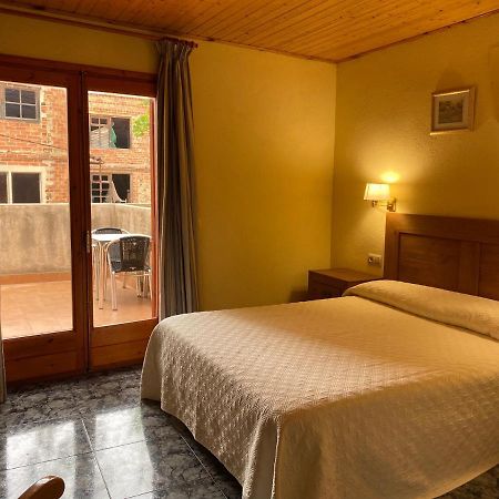 Hotel Rural Cal Amadeu Vilanova de Escornalbou Exterior foto
